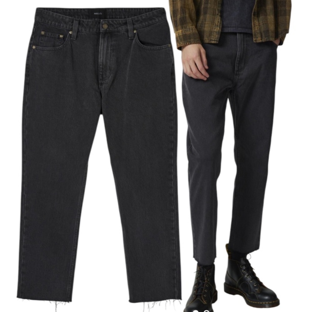 Rolla’s Washed Black Me Again Relaxed Fit Straight Leg Chop Jean Size 30